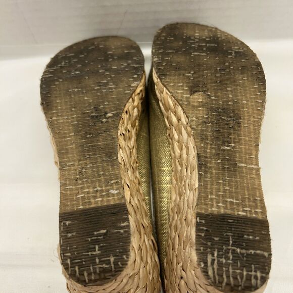 CL Laundry DATE NIGHT Platform Wedge Slip On Gold Shimmer Raffia Jute Bottom 7M - Picture 9 of 13